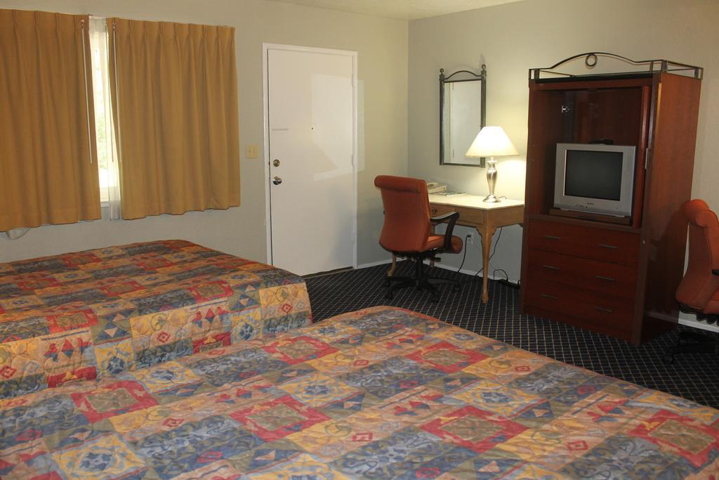 غراس فالي Golden Chain Motel المظهر الخارجي الصورة