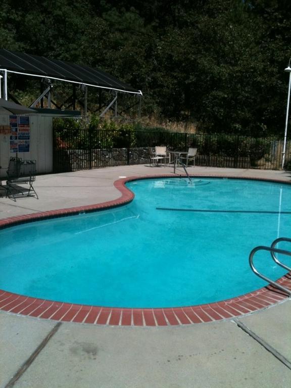 غراس فالي Golden Chain Motel المظهر الخارجي الصورة